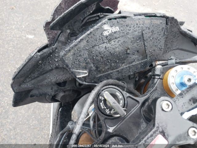 2017 APRILIA TUONO ZD4KGUA0XHS000473 Photo 6