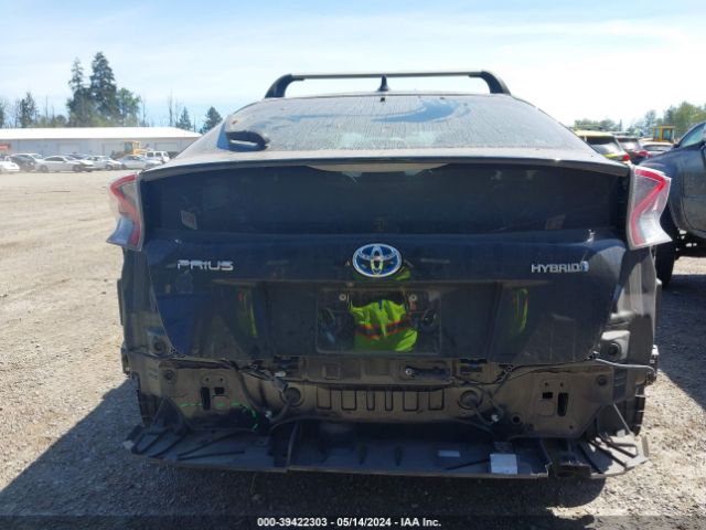 JTDKARFU7G3017570 Toyota Prius Four