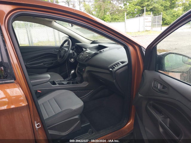Ford ESCAPE S 2017 1FMCU0F76HUC61090 Image 5