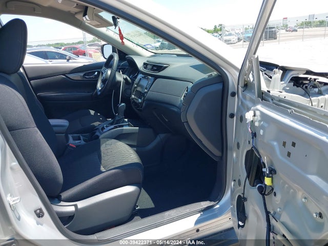 Nissan ROGUE SV 2019 5N1AT2MT8KC752781 Image 5