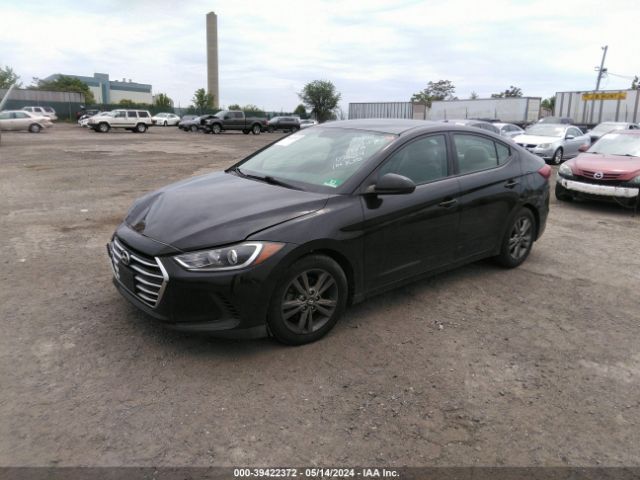 5NPD84LF7HH098301 Hyundai ELANTRA SE