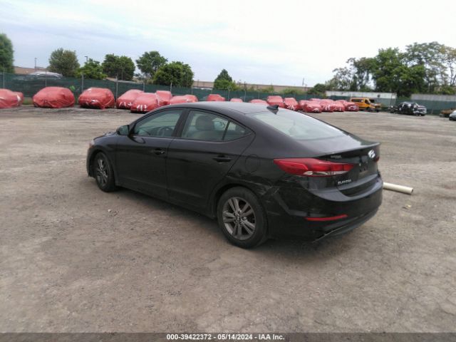 5NPD84LF7HH098301 Hyundai ELANTRA SE