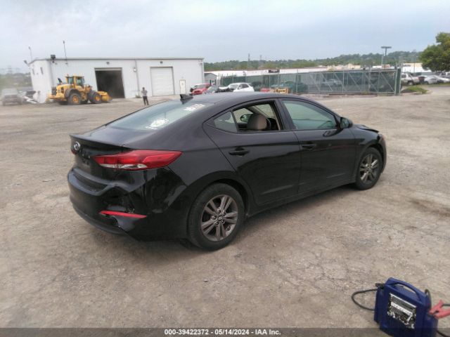 5NPD84LF7HH098301 Hyundai ELANTRA SE