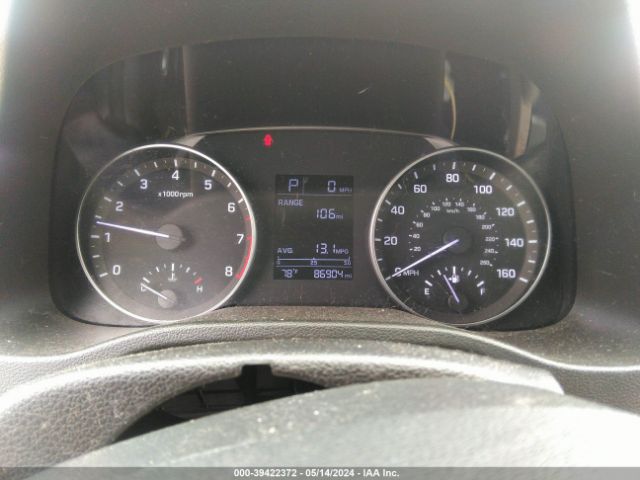 5NPD84LF7HH098301 Hyundai ELANTRA SE