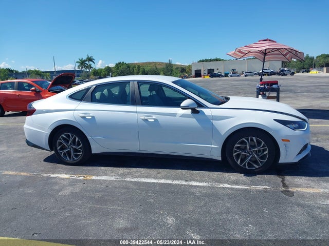 Hyundai SONATA SEL 2021 5NPEL4JA2MH113016 Image 13