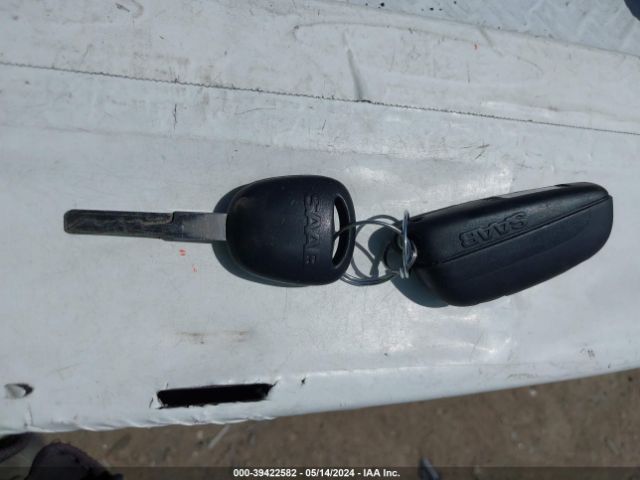 2000 SAAB 9-3 YS3DD58H7Y2025922 Photo 10