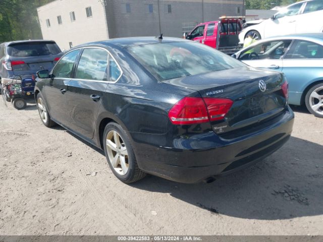 1VWAT7A38FC115009 Volkswagen Passat 1.8t Limited Edition