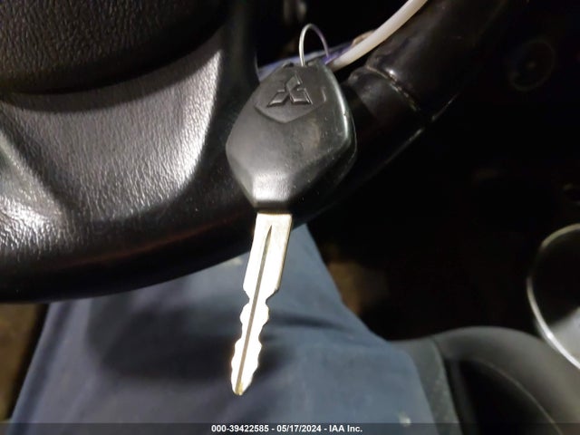 4A4AP3AU2FE001173 Mitsubishi Outlander Sport Es