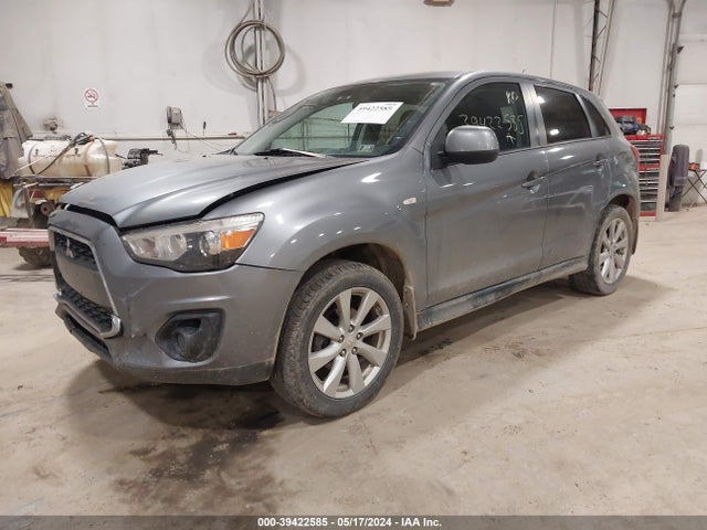 4A4AP3AU2FE001173 Mitsubishi Outlander Sport Es
