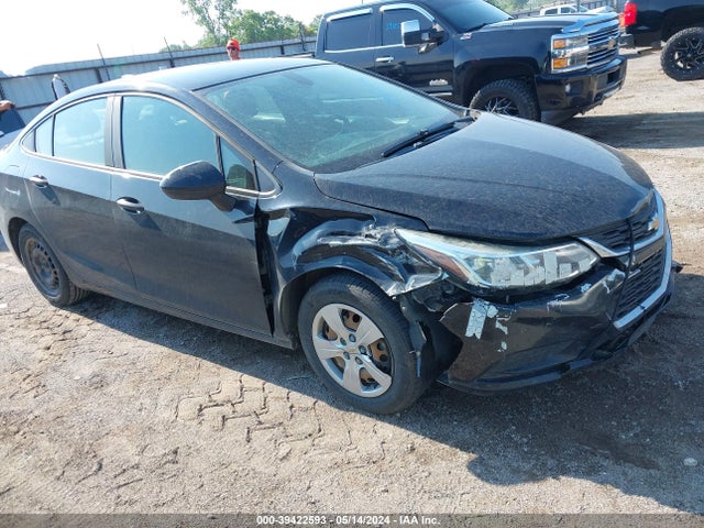 Chevrolet Cruze Ls Auto 2017 1G1BC5SM8H7123635 главное изображение