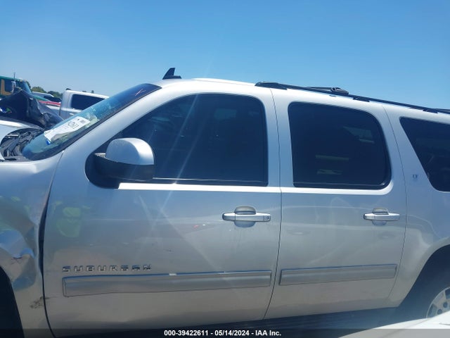 Chevrolet Suburban 1500 Lt 2014 1GNSCJE09ER165733 Image 14
