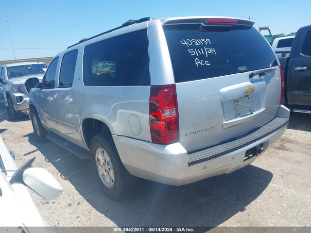 Chevrolet Suburban 1500 Lt 2014 1GNSCJE09ER165733 Image 3