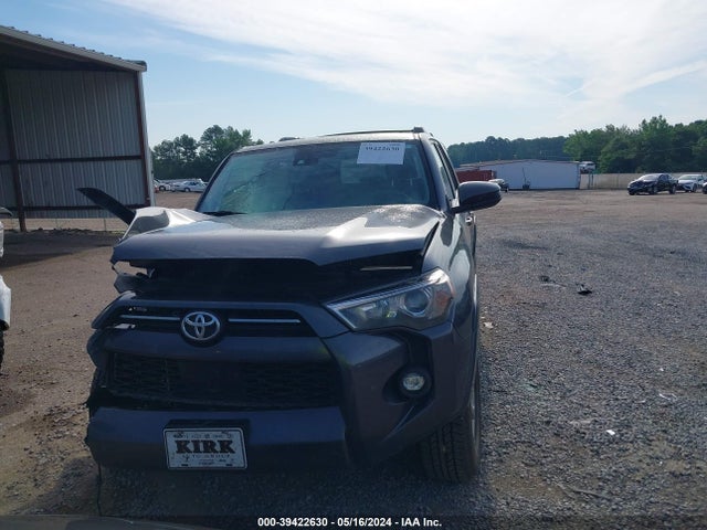 Toyota 4RUNNER SR5 2022 JTEEU5JR5N5276605 Image 13