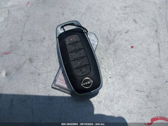 JN8BT3BB9RW423366 Nissan Rogue Sv Intelligent Awd