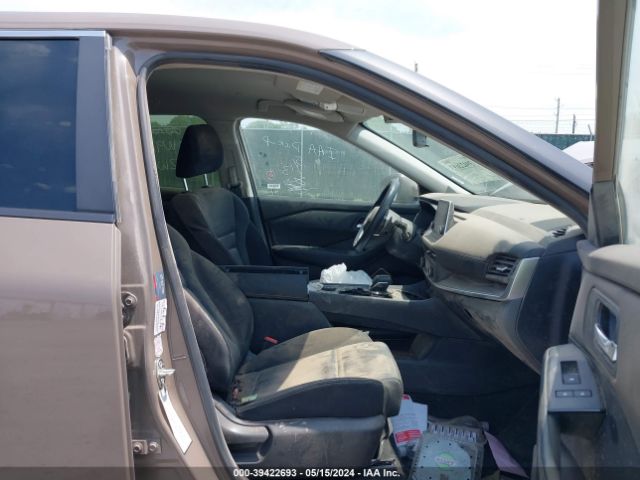JN8BT3BB9RW423366 Nissan Rogue Sv Intelligent Awd