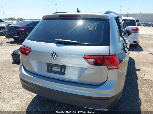 3VV1B7AX2MM142213 Volkswagen Tiguan 2.0t S