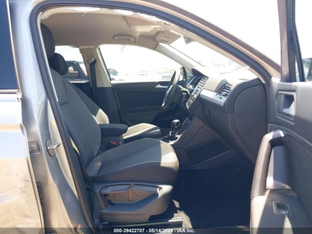 3VV1B7AX2MM142213 Volkswagen Tiguan 2.0t S