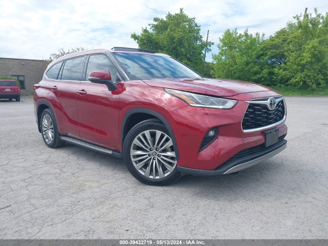 Toyota Highlander Platinum 2022 5TDFZRBHXNS188280 Image 1