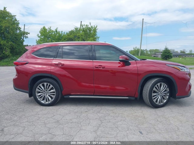 Toyota Highlander Platinum 2022 5TDFZRBHXNS188280 Image 13