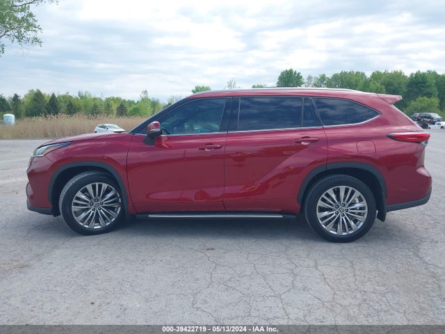 Toyota Highlander Platinum 2022 5TDFZRBHXNS188280 Image 14
