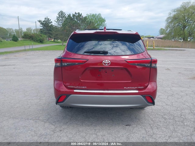 Toyota Highlander Platinum 2022 5TDFZRBHXNS188280 Image 16