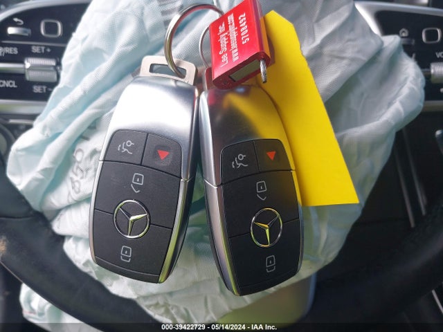 W1N0G8DB7NV362495 Mercedes-Benz Glc 300 Suv