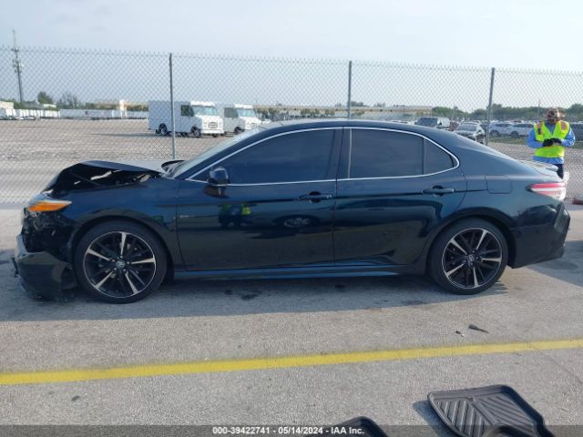4T1B61HK4JU536975 Toyota CAMRY XSE