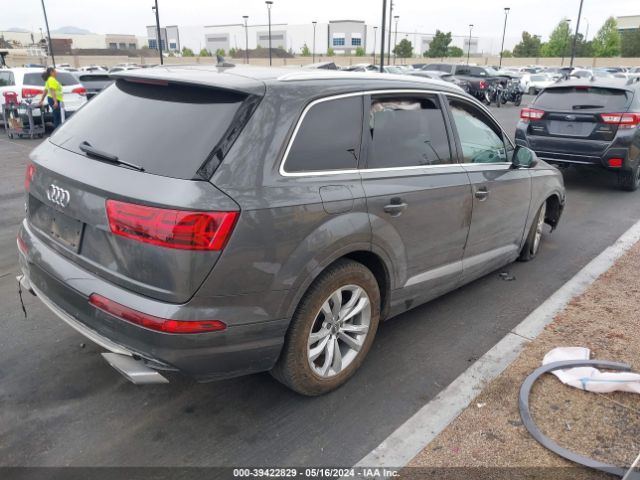 WA1AHAF70KD016566 Audi Q7 45 Premium/45 Se Premium