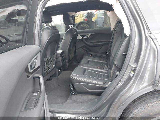 WA1AHAF70KD016566 Audi Q7 45 Premium/45 Se Premium