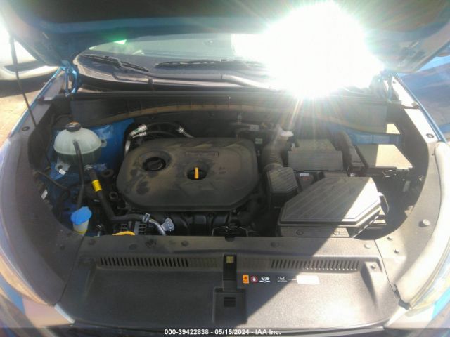 KM8J23A44MU322832 Hyundai TUCSON SE