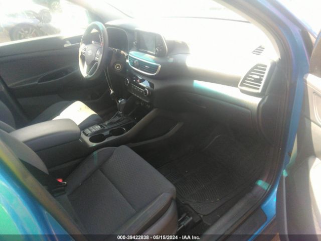 KM8J23A44MU322832 Hyundai TUCSON SE