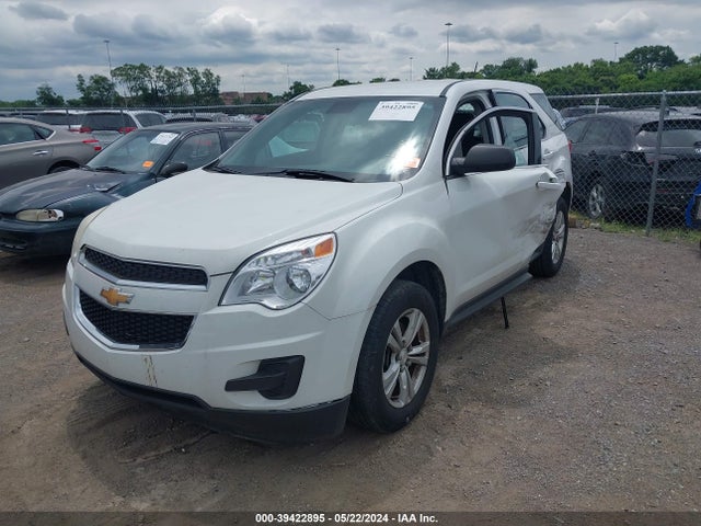 Chevrolet EQUINOX LS 2015 1GNALAEK2FZ103878 Image 2