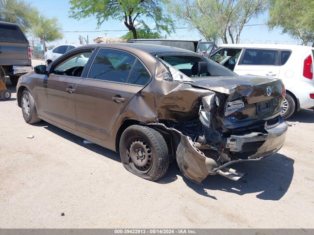 3VW1K7AJ2FM307185 Volkswagen Jetta 2.0l S