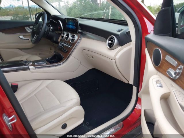 WDC0G8DB7LF702270 Mercedes-Benz GLC 300