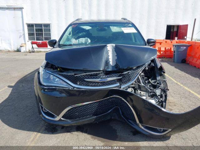 2C4RC1BGXKR597374 Chrysler Pacifica Touring L