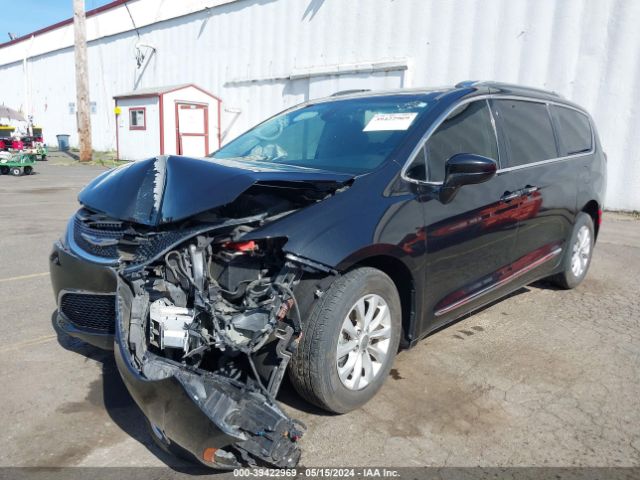 2C4RC1BGXKR597374 Chrysler Pacifica Touring L