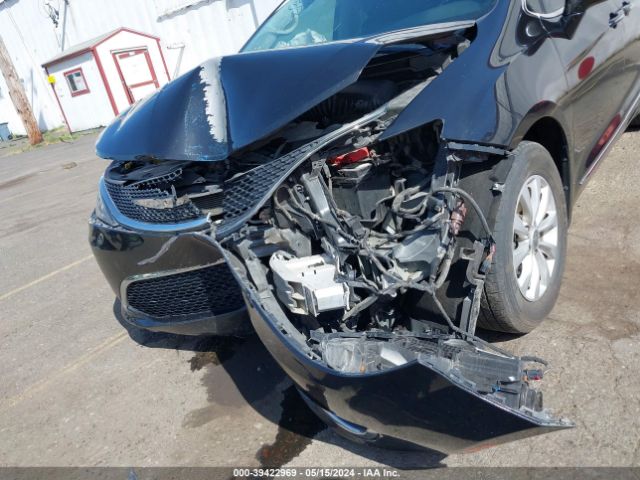 2C4RC1BGXKR597374 Chrysler Pacifica Touring L