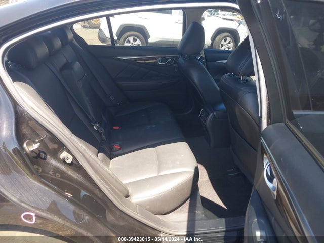 JN1EV7AP7JM357684 Infiniti Q50 3.0t Luxe