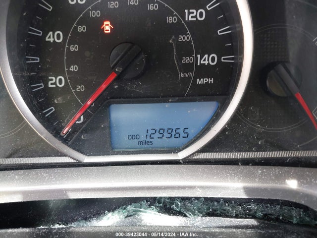Toyota Rav4 Xle 2015 JTMWFREV8FJ034076 Image 7