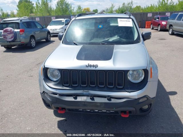 ZACCJBCT2GPD54988 Jeep Renegade Trailhawk