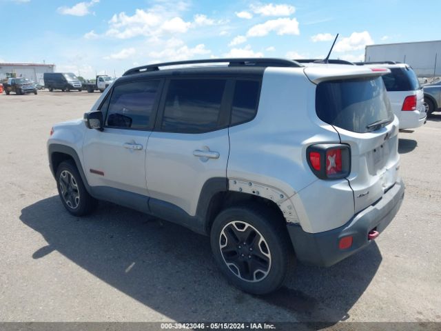 ZACCJBCT2GPD54988 Jeep Renegade Trailhawk