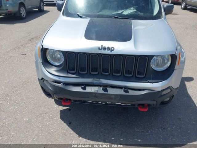 ZACCJBCT2GPD54988 Jeep Renegade Trailhawk