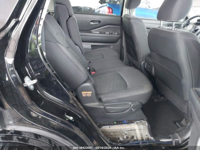 5N1DR3BA7NC251453 Nissan Pathfinder Sv 2wd