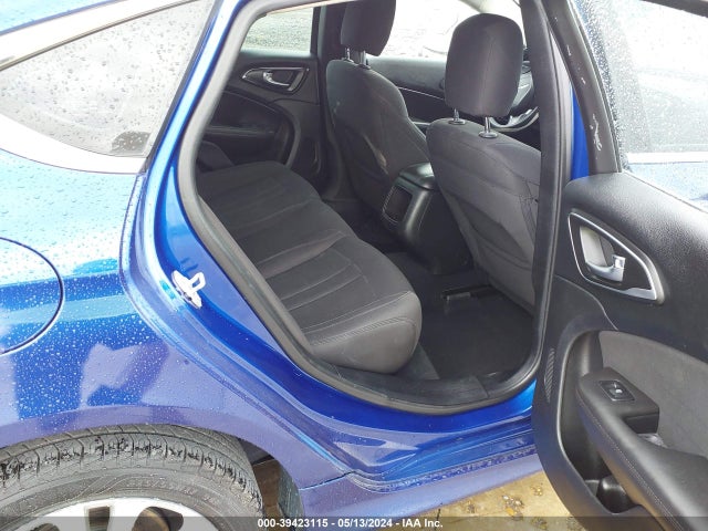 Chrysler 200 Limited 2015 1C3CCCAB7FN567070 Image 8