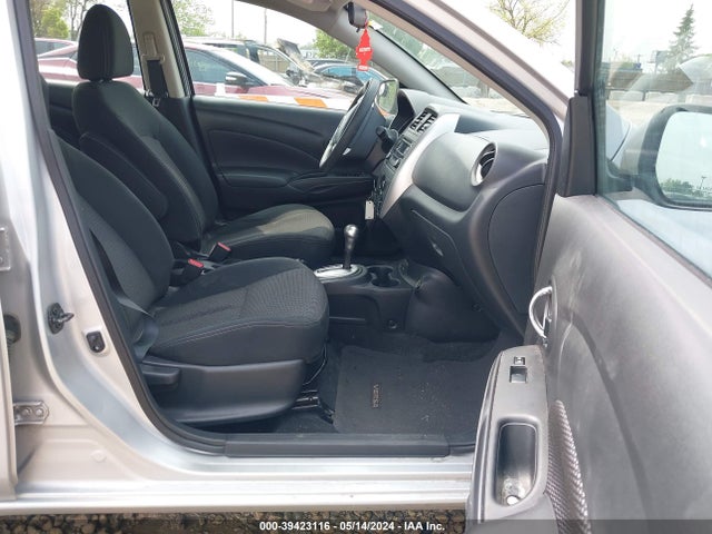 Nissan Versa 1.6 Sv 2018 3N1CN7AP3JK409836 Image 5