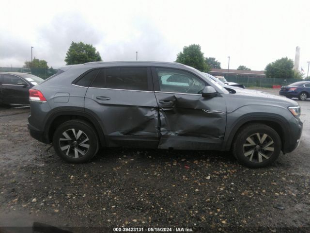 1V24C2CA0LC206672 Volkswagen Atlas Cross Sport 2.0t Se