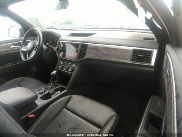 1V24C2CA0LC206672 Volkswagen Atlas Cross Sport 2.0t Se