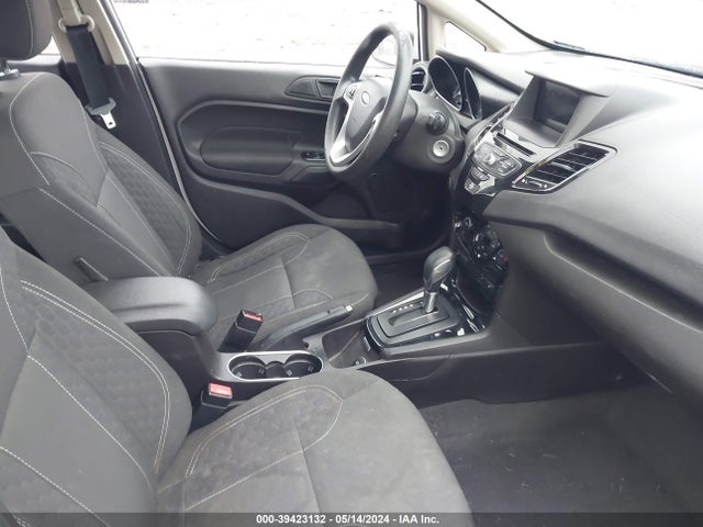 Ford FIESTA SE 2017 3FADP4BJ5HM168225 Image 5