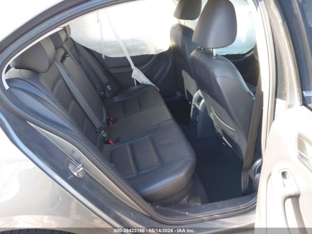 3VWD07AJ2FM296398 Volkswagen Jetta 1.8t Se