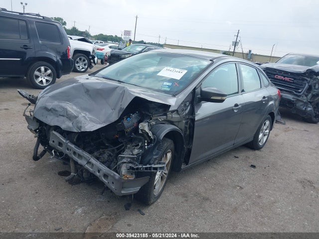Ford FOCUS SE 2014 1FADP3F22EL427957 Image 2